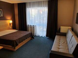 Гостевой дом Сосновая дача Геленджик Студио  улучшенный    с балконом-1