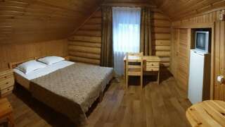 Гостевой дом Сосновая дача Геленджик 2-х местный   эконом-1